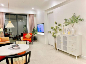 02 bedroom _ ocean view _ sunset town